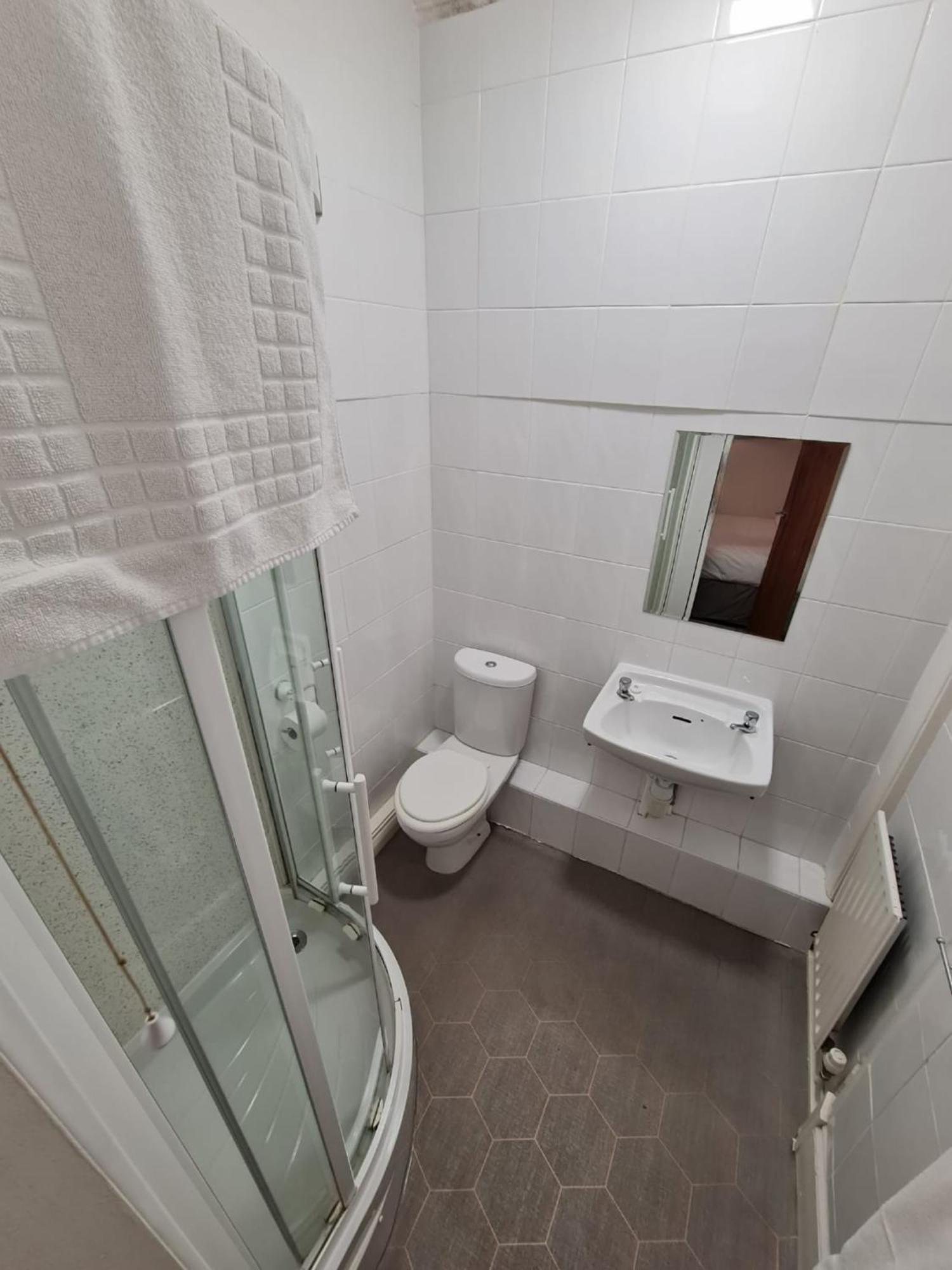 Farina No6, Sea View Apartment Sleeping 4 Guests بريدلينغتون المظهر الخارجي الصورة